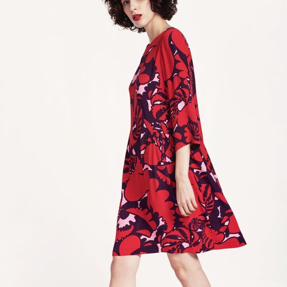 Marimekko Dresses & Skirts - Marimekko Varbu Akileija Red & Pink Floral Dress